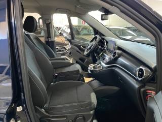 MERCEDES-BENZ V 220 usata, con Luci diurne LED