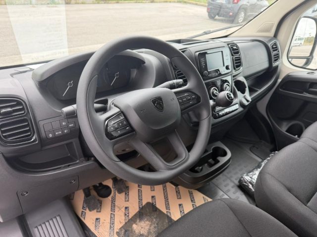 PEUGEOT Boxer usata, con Servosterzo