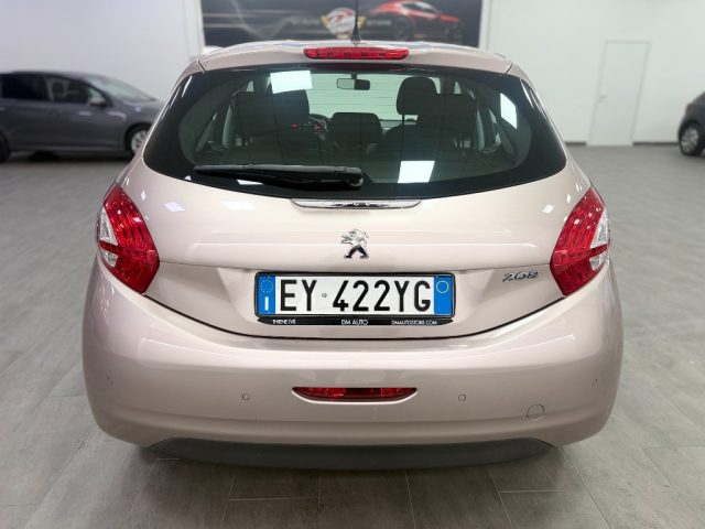 PEUGEOT 208 usata, con Boardcomputer