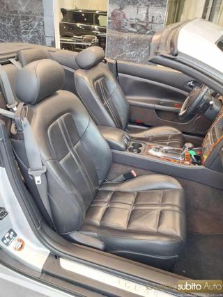 JAGUAR XK usata, con Specchietti laterali elettrici