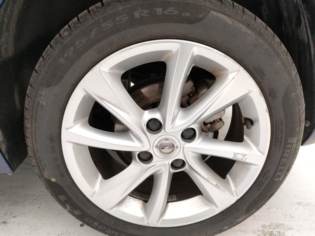 OPEL Corsa usata, con Sedile posteriore sdoppiato