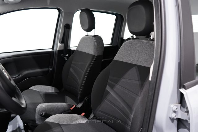 FIAT New Panda usata 9