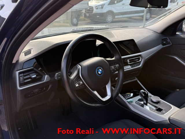 BMW 330 usata, con Controllo trazione