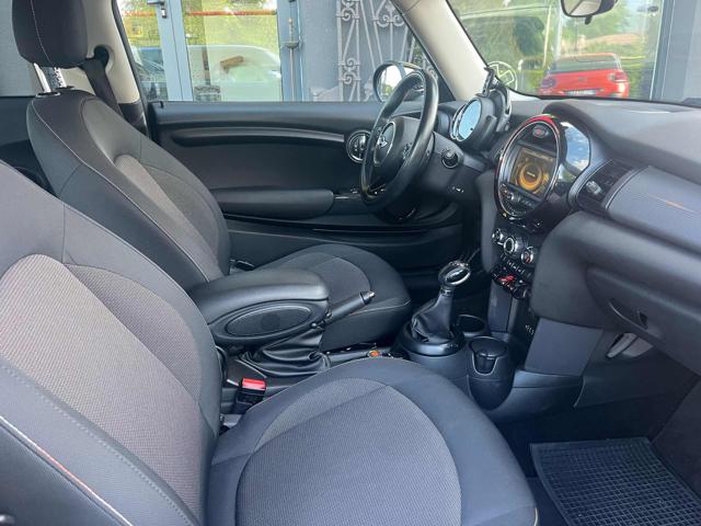 MINI Cooper D usata, con Controllo automatico clima