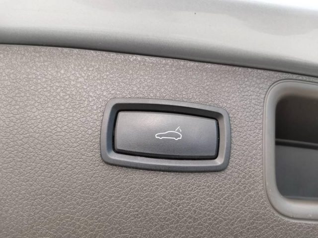 PORSCHE Macan usata 29