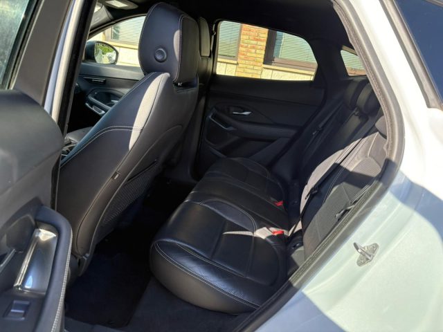 JAGUAR E-Pace usata, con Boardcomputer