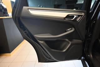 PORSCHE Macan usata 55