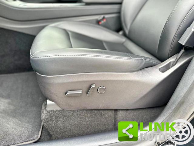 TESLA Model Y usata, con Sedili sportivi