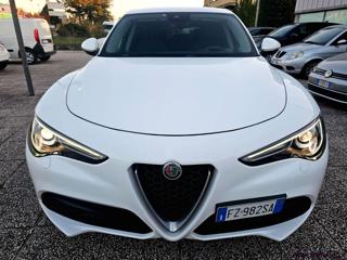 ALFA ROMEO Stelvio usata, con Alzacristalli elettrici