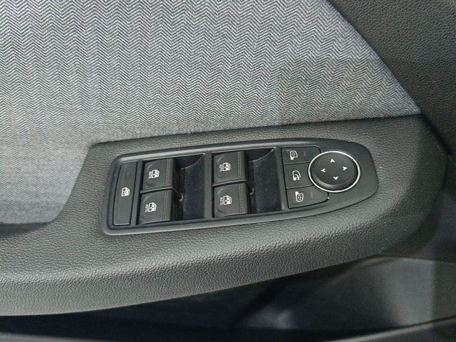 RENAULT Clio usata, con Sensore di pioggia