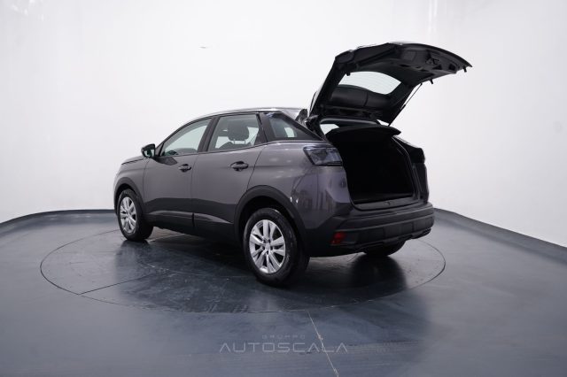 PEUGEOT 3008 usata, con Telecamera per parcheggio assistito