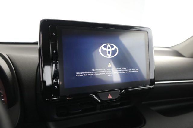 TOYOTA Yaris usata 7