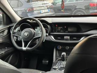 ALFA ROMEO Stelvio usata, con Fari Xenon