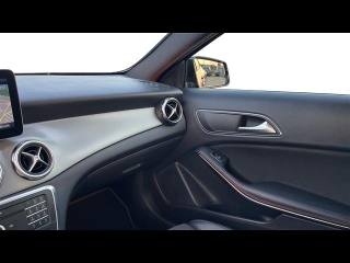 MERCEDES-BENZ GLA 200 usata 11