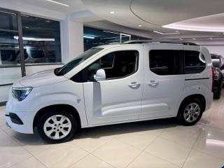OPEL Combo Life usata, con Alzacristalli elettrici