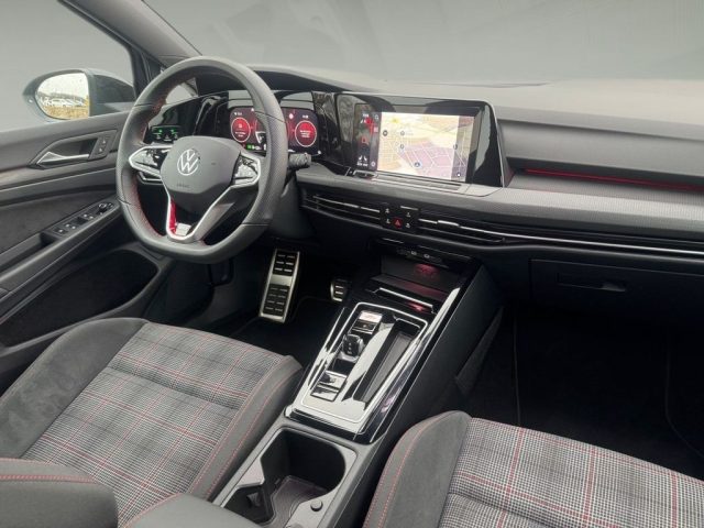 VOLKSWAGEN Golf usata, con Climatizzatore