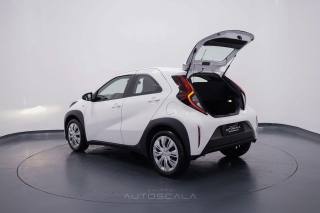TOYOTA Aygo X usata 26