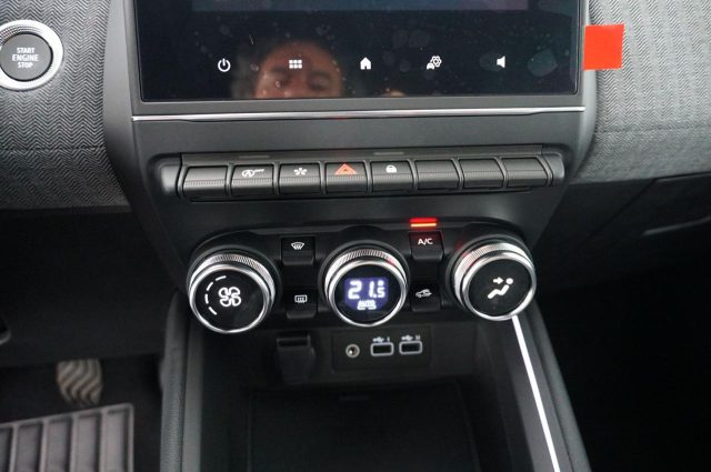 RENAULT Clio usata, con Servosterzo