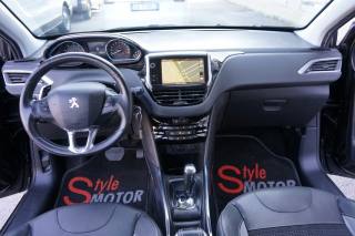 PEUGEOT 2008 usata, con Autoradio