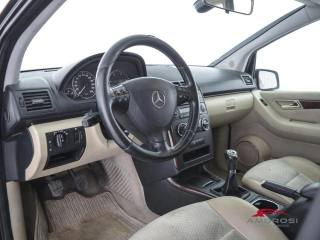 MERCEDES-BENZ A 180 usata 7