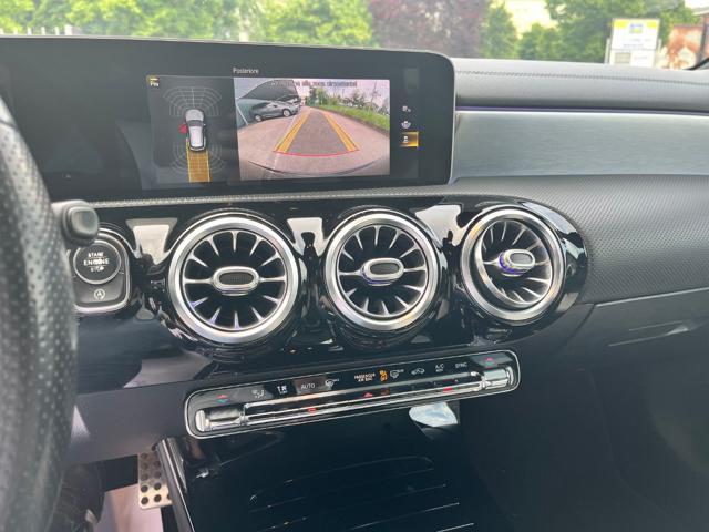 MERCEDES-BENZ CLA 200 usata, con Cerchi in lega