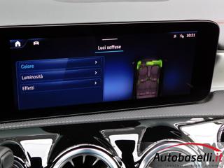 MERCEDES-BENZ CLA 200 usata, con Telecamera per parcheggio assistito