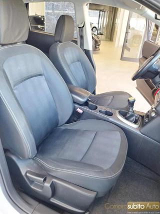 NISSAN Qashqai usata, con Fari Xenon