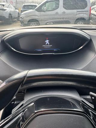 PEUGEOT 3008 usata, con Fendinebbia