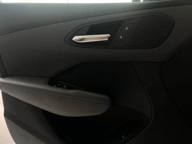 AUDI Q3 usata, con Airbag testa