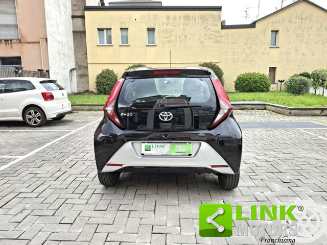 TOYOTA Aygo usata, con ESP