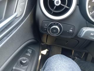 ALFA ROMEO Stelvio usata, con Volante multifunzione