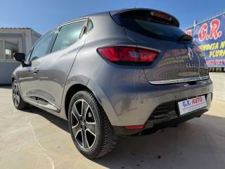 RENAULT Clio usata, con Climatizzatore