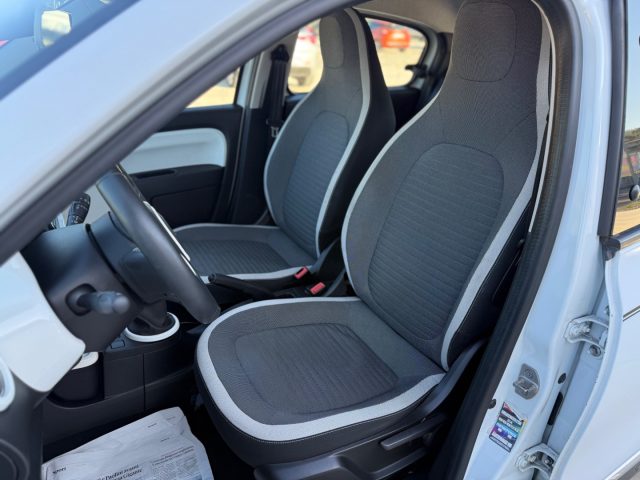RENAULT Twingo usata, con Specchietti laterali elettrici