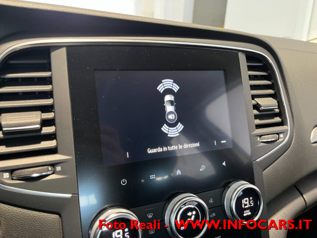 RENAULT Megane usata, con Servosterzo