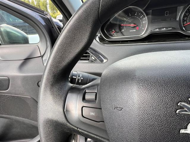 PEUGEOT 208 usata, con Cruise Control