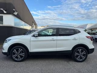 NISSAN Qashqai usata, con Boardcomputer