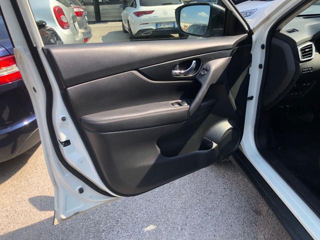 NISSAN X-Trail usata, con Park Distance Control