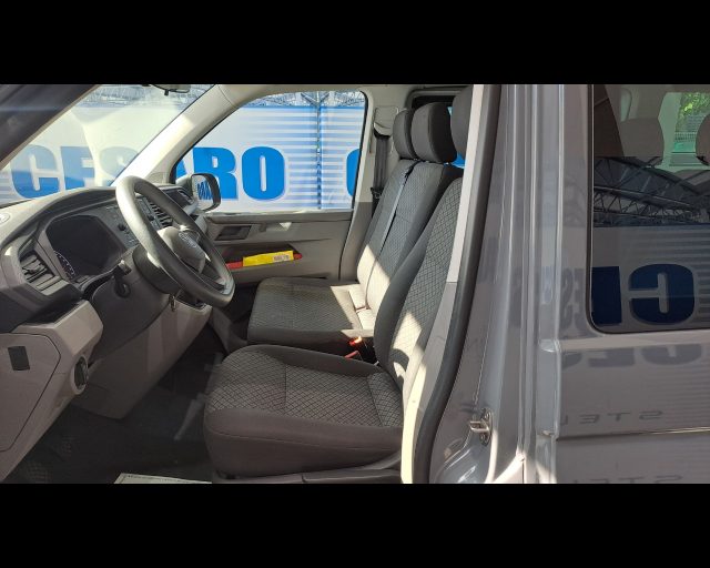 VOLKSWAGEN T6 Caravelle usata 22