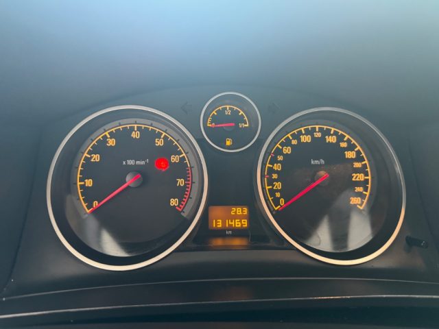 OPEL Zafira usata 18
