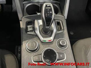 ALFA ROMEO Stelvio usata, con Sensore di luce