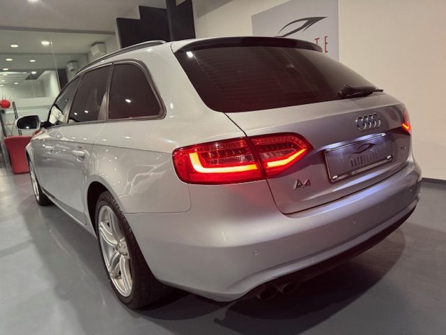 AUDI A4 usata, con Alzacristalli elettrici