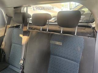 TOYOTA Yaris usata, con Specchietti laterali elettrici