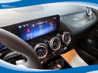 MERCEDES-BENZ GLA 200 usata, con Alzacristalli elettrici