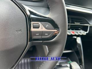PEUGEOT 208 usata, con USB