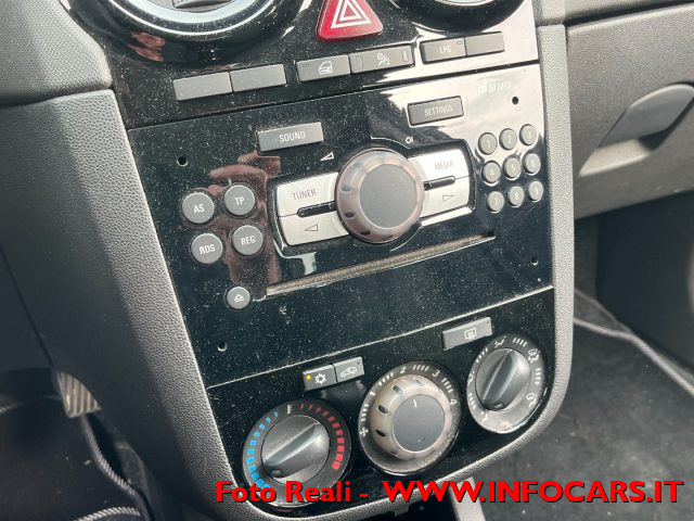 OPEL Corsa usata, con Specchietti laterali elettrici