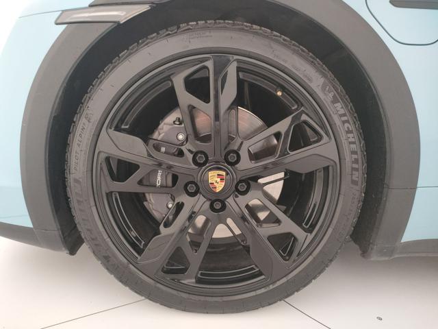 PORSCHE Taycan usata, con Boardcomputer