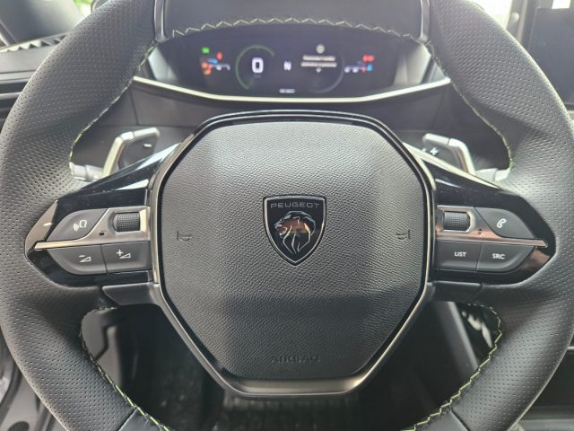 PEUGEOT 2008 usata, con Lettore CD