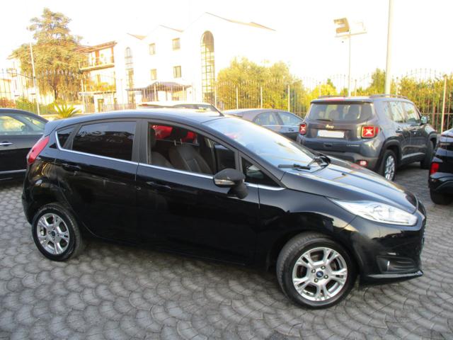 FORD Fiesta usata, con Alzacristalli elettrici