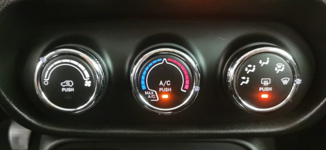 JEEP Renegade usata 56