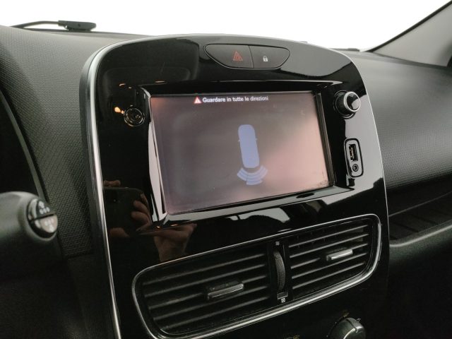 RENAULT Clio usata, con Volante multifunzione